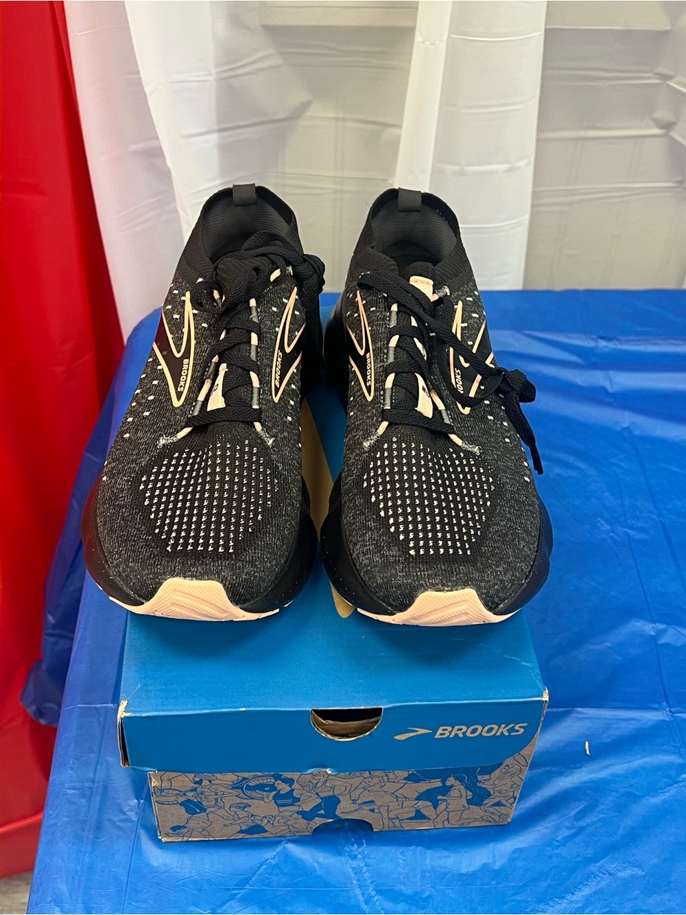 Brooks Black Running Sneakers with Peach Accents